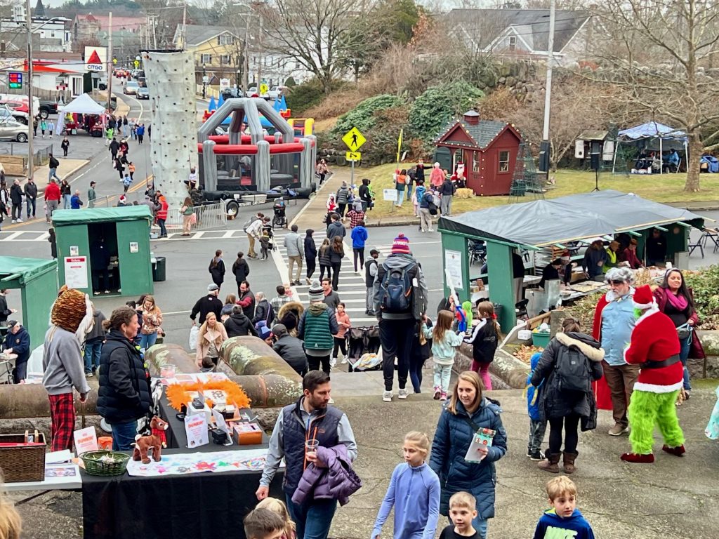 Holiday Festival press photo